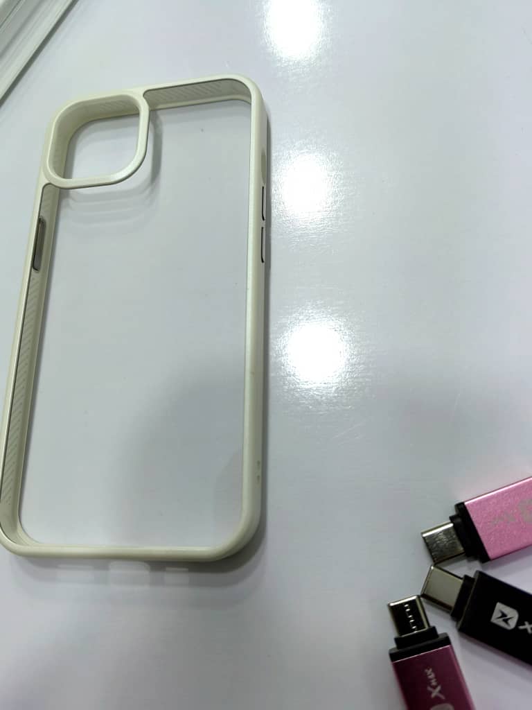 Q SERIES original iPhone 13 magic case frame.