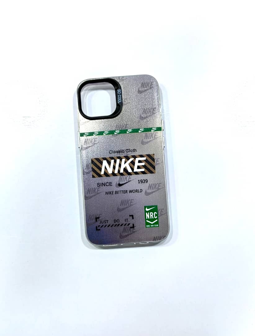 قاب طرح دار اسپرت طرح Nike Barcode ایفون 12
